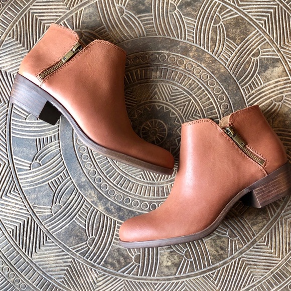 Lucky Brand Shoes - LUCKY BRAND Burklee Brown Leather Zipper Boot 7.5M